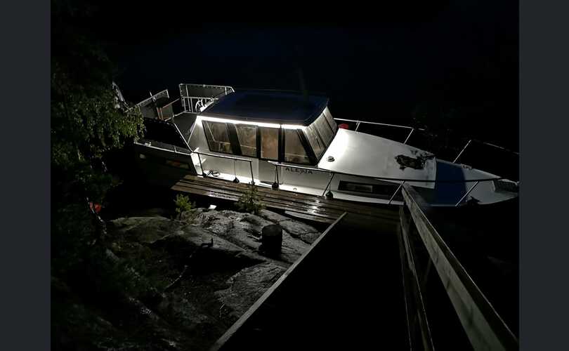 Omavalmiste Moottorivene-kuva-2